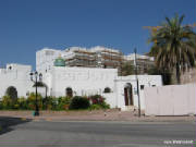 C07-061_Muscat_Diwan_buildings.jpg